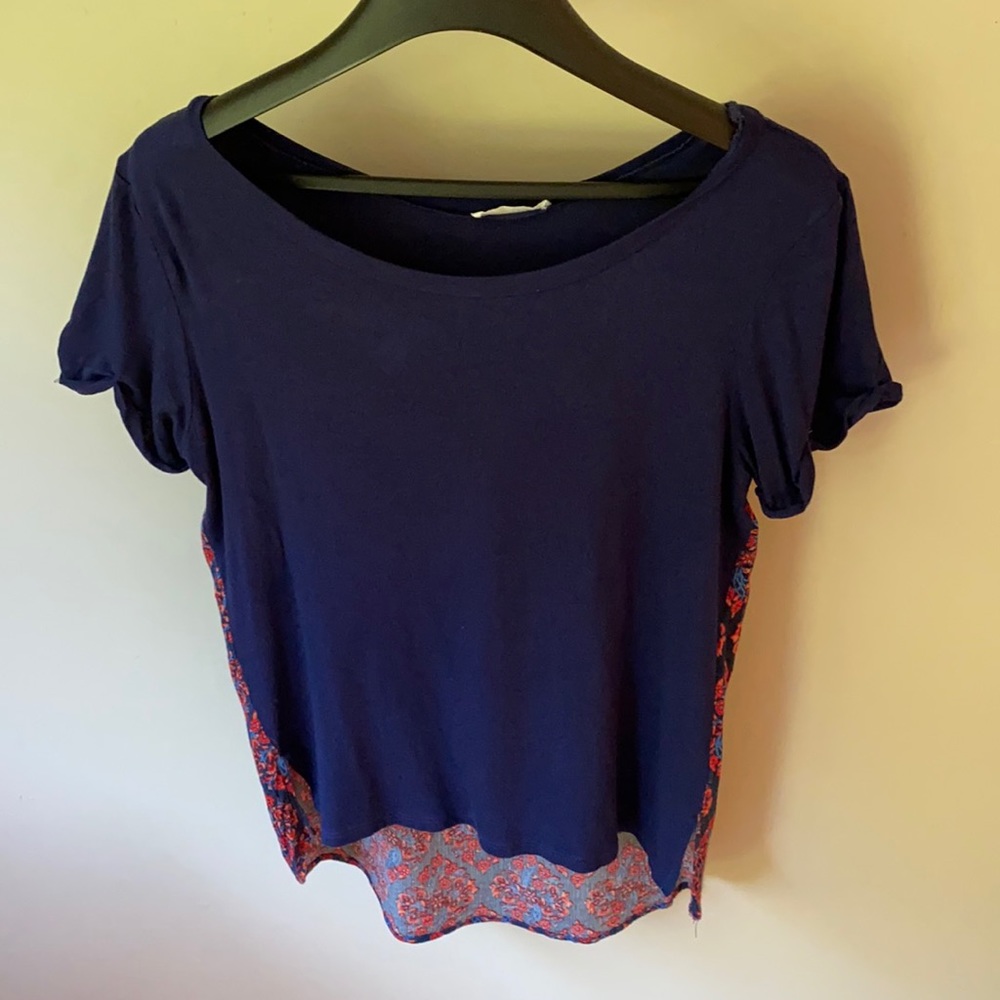 Stitch Fix August Mist Back Detail SS Top